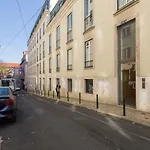 FLH Chiado Design Flat
